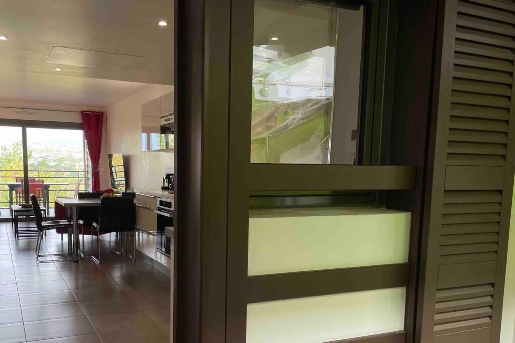 Superbe appartement, piscine, vue mer et montagnes Antibes Eksteriør billede