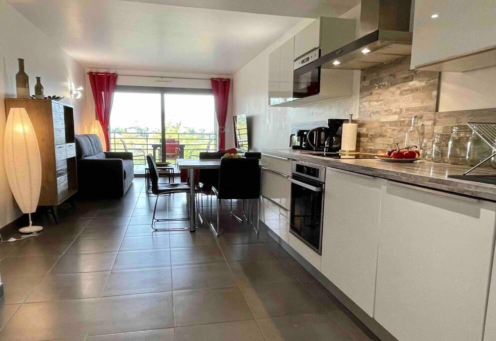 Superbe appartement, piscine, vue mer et montagnes Antibes Eksteriør billede